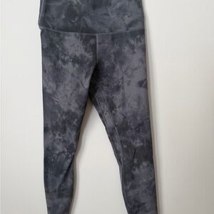 Lululemon Tie-Dye Align Leggings | Grey | High Rise